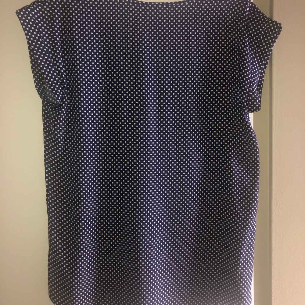 Top - Picture 2 of 2